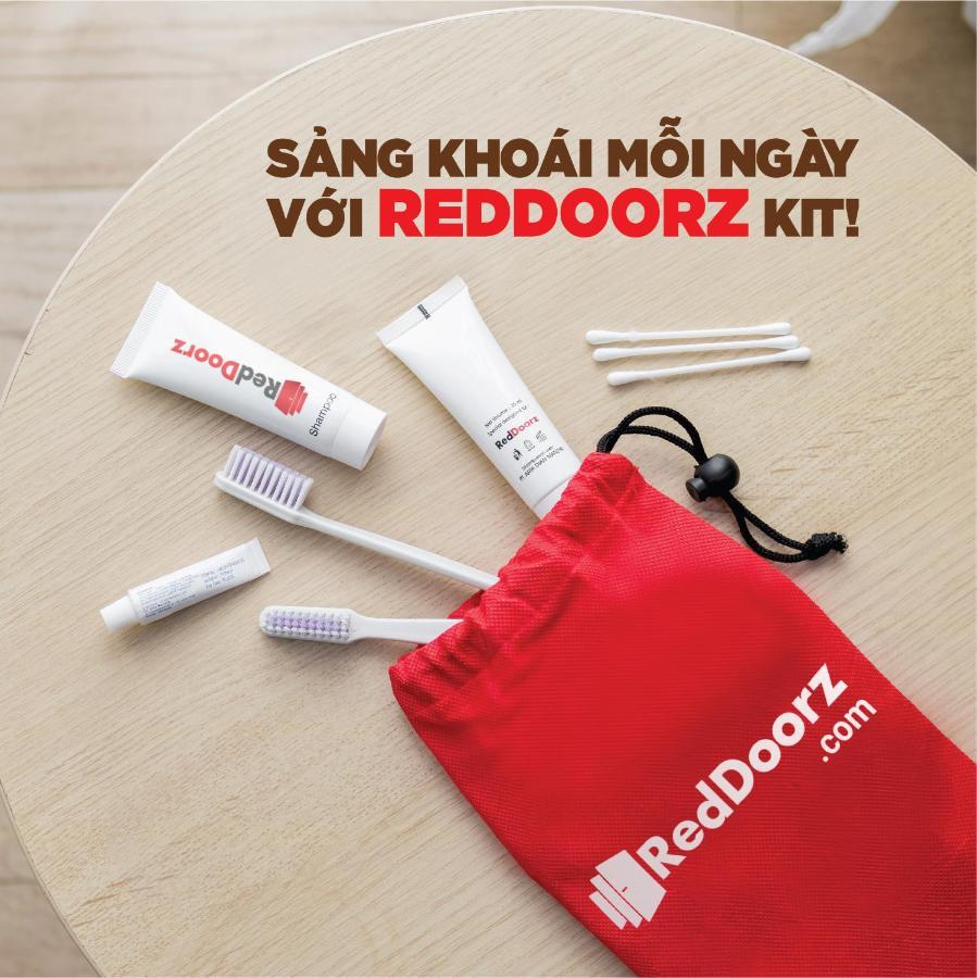 Reddoorz Nam Bac Hotel Phan Dang Luu Phu Nhuan Ho Chi Minh City Bagian luar foto