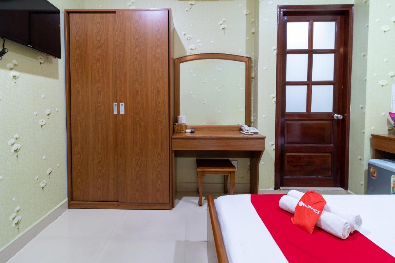 Reddoorz Nam Bac Hotel Phan Dang Luu Phu Nhuan Ho Chi Minh City Bagian luar foto